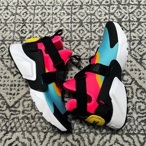 Nike Air Huarache City